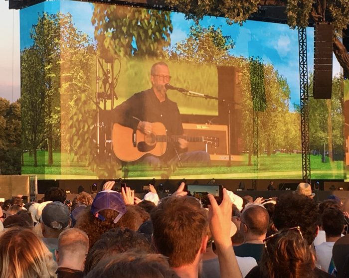 Clapton phones it&nbsp;in